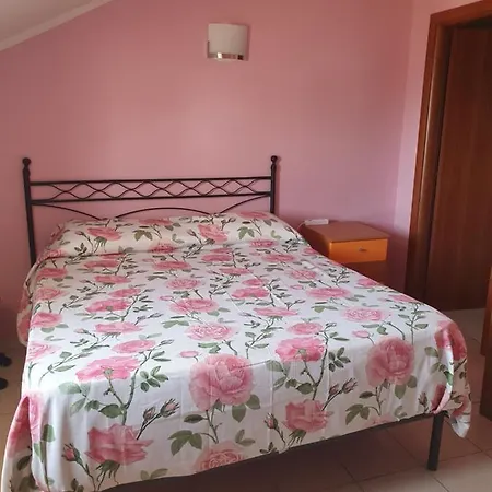 Guest house Royal Palace Gate *